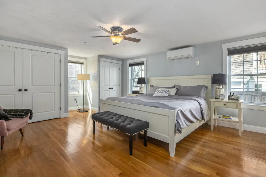 21 Brewster Street Portsmouth NH 03801