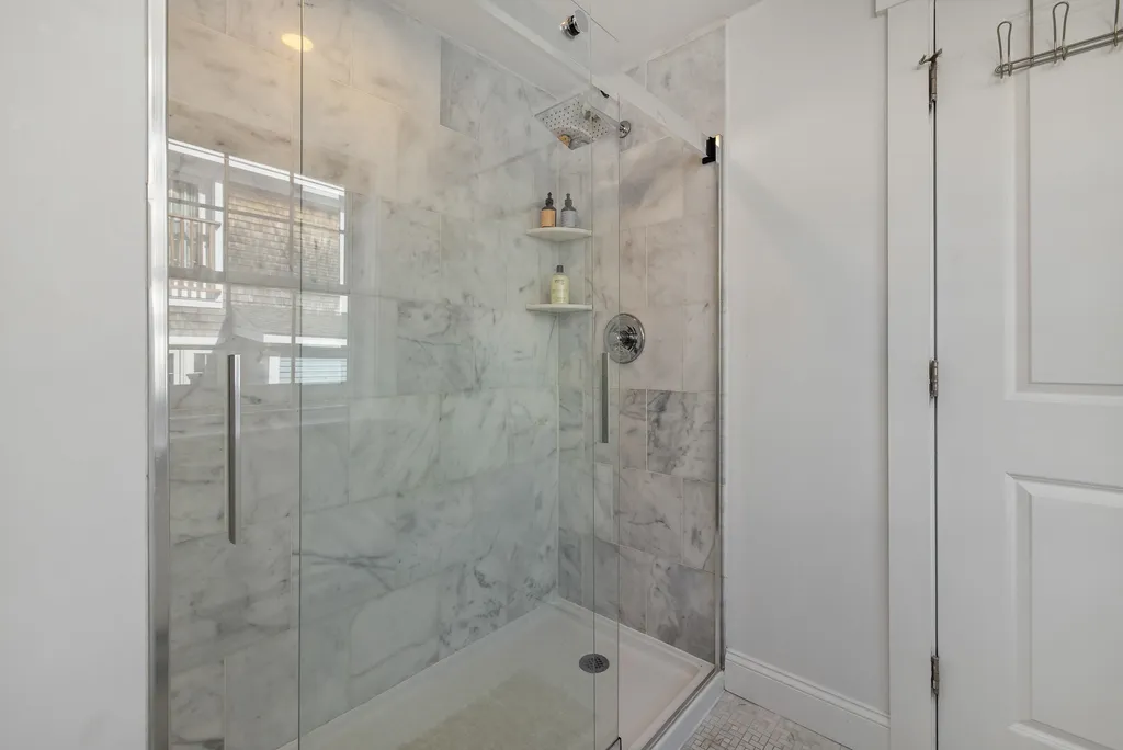 21 Brewster Street Portsmouth NH 03801