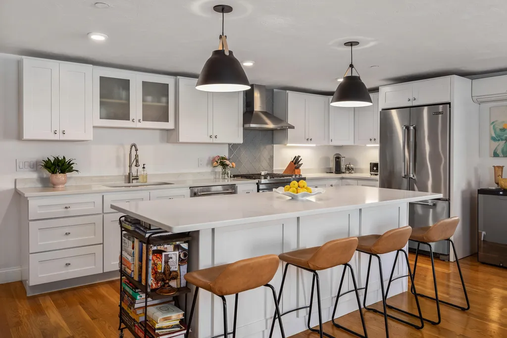 21 Brewster Street Portsmouth NH 03801