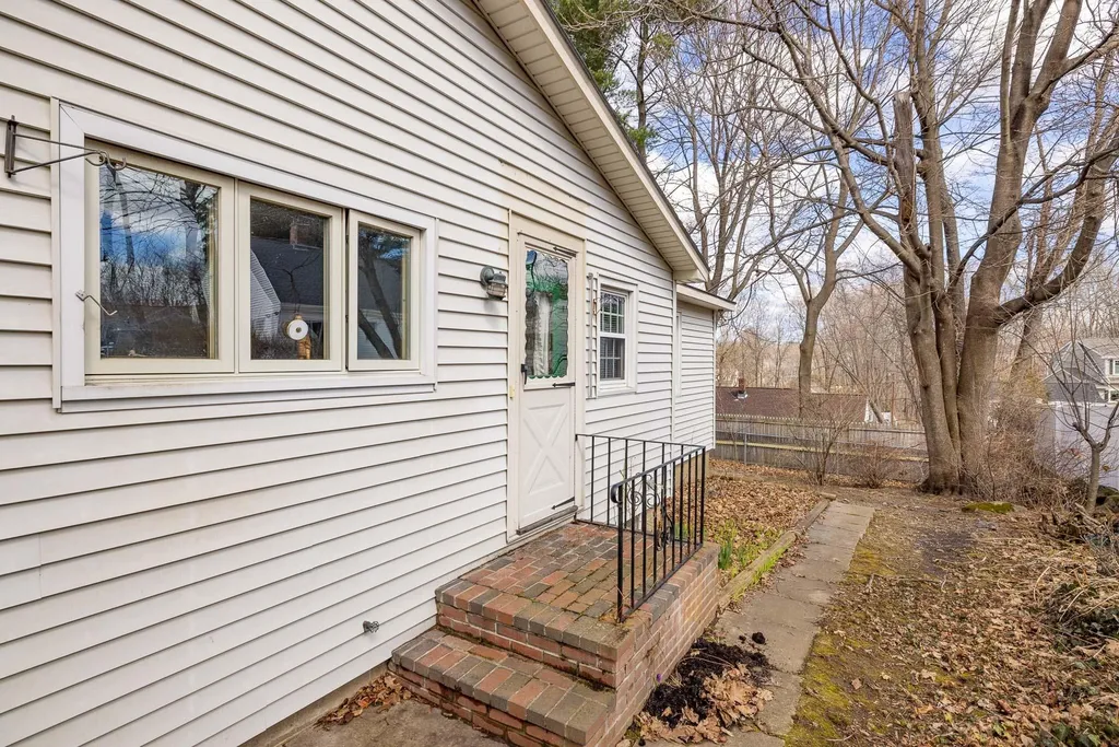 1 Joffre Terrace Portsmouth NH 03801