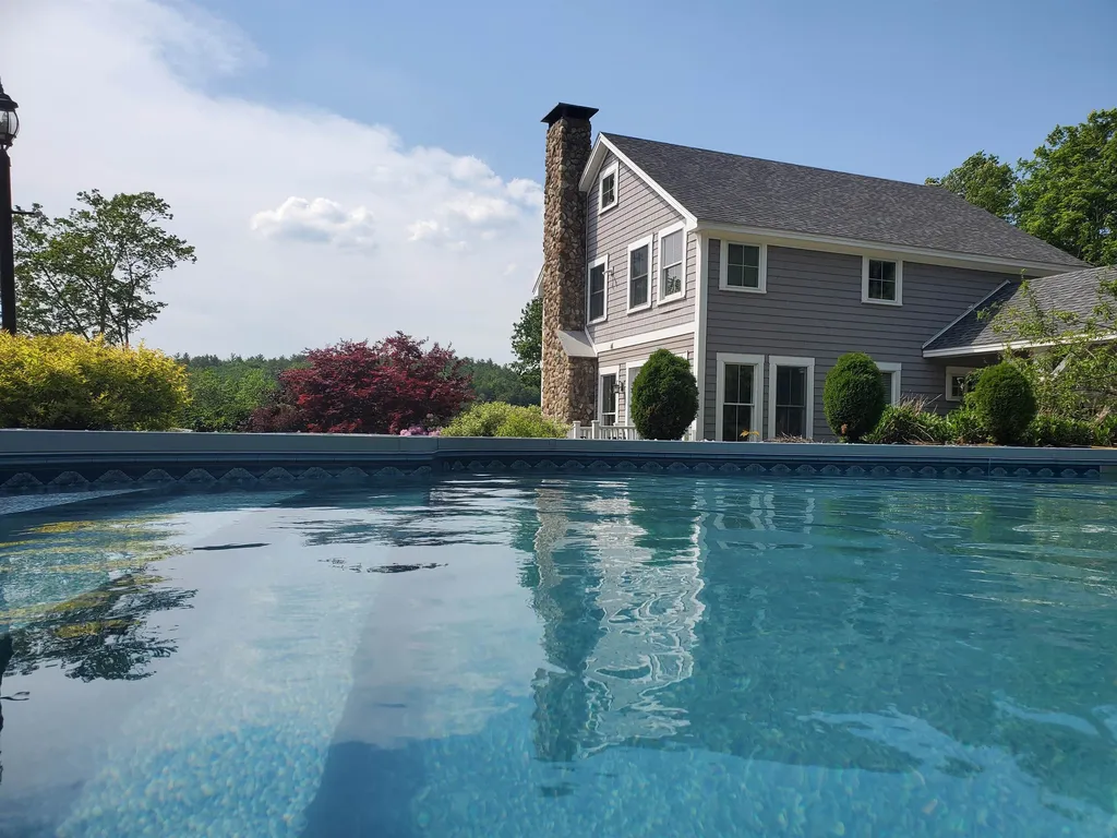 21 Quarry Road Sunapee NH 03782