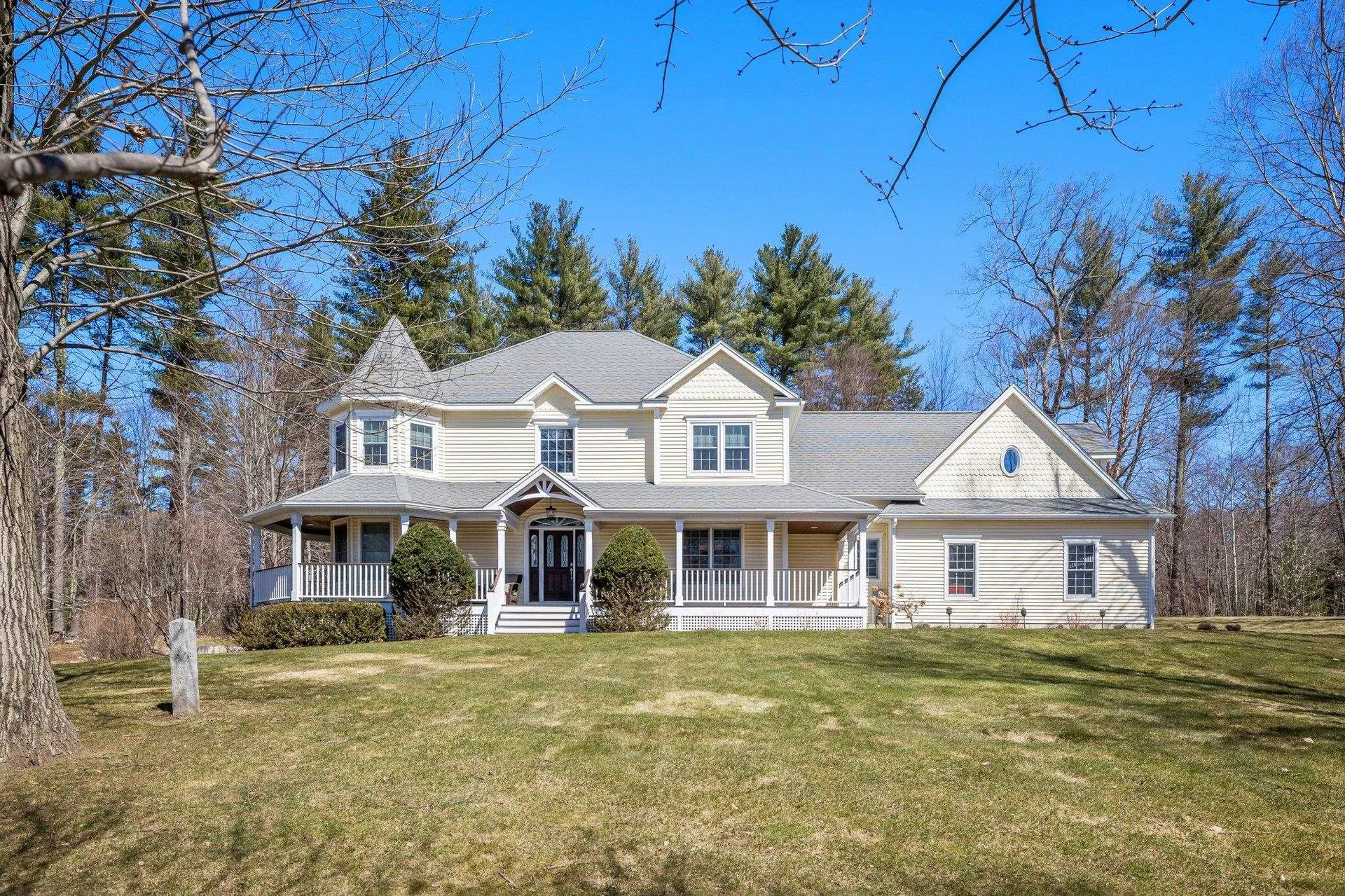 54 Thackeray Road Concord NH 03301