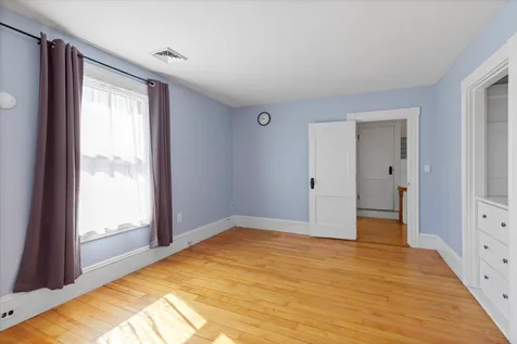 114 Broadway Dover NH 03820
