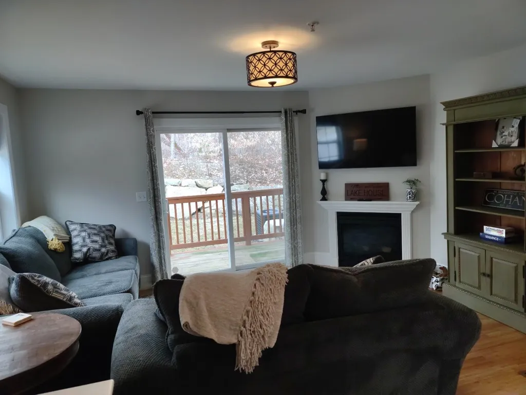69 Breckenridge Way Laconia NH 03246