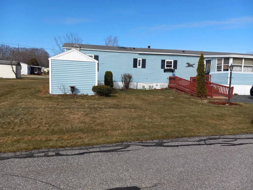 45 Tricia Street Seabrook NH 03874