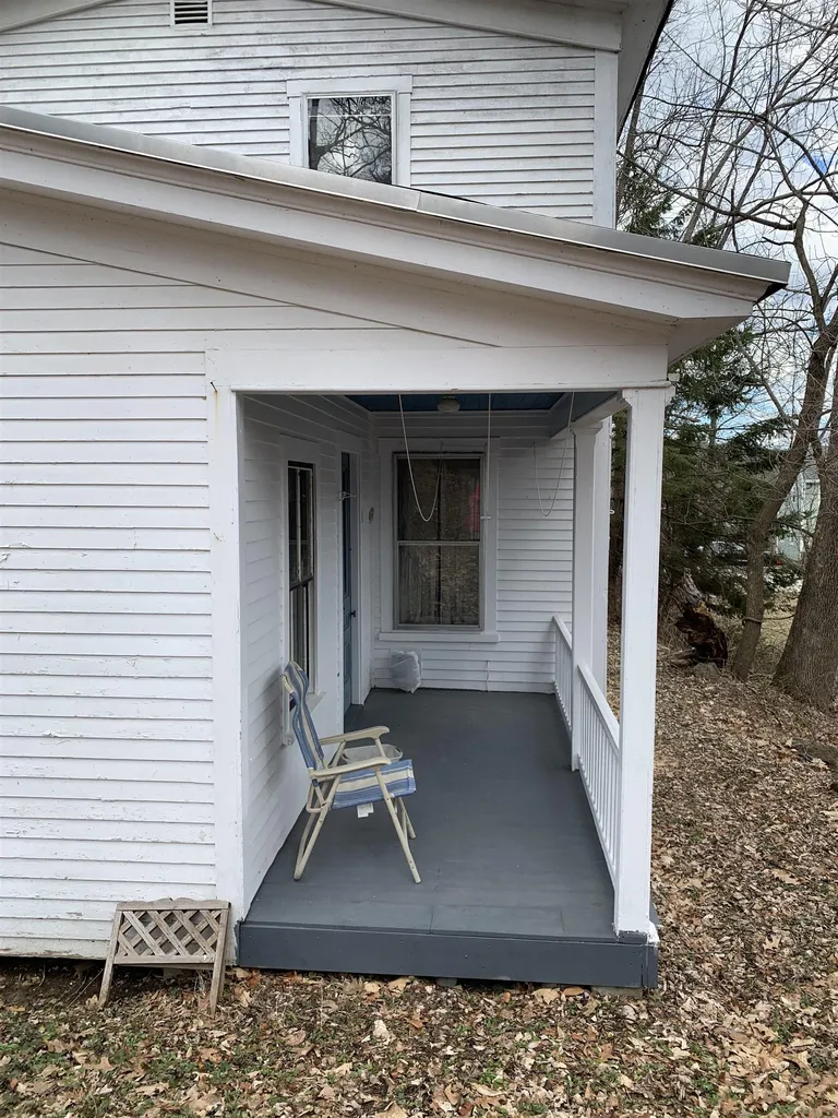 68 Dawson Street Milton NH 03851