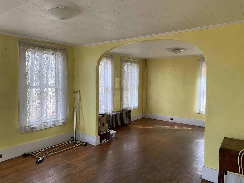 68 Dawson Street Milton NH 03851