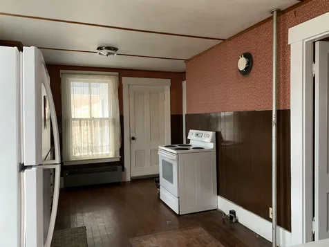 68 Dawson Street Milton NH 03851