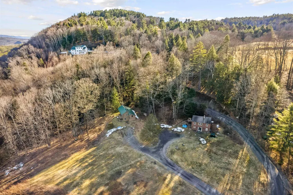 13 & 15 Gilson Road Hartland VT 05048