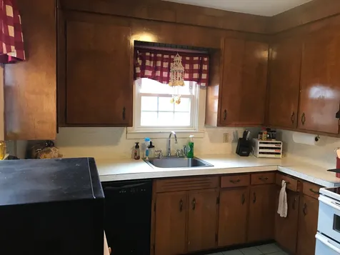214 Pembroke Hill Road Pembroke NH 03275