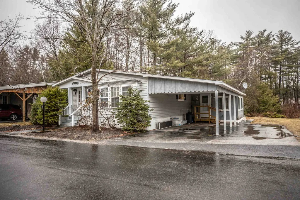 15 My Way Goffstown NH 03045