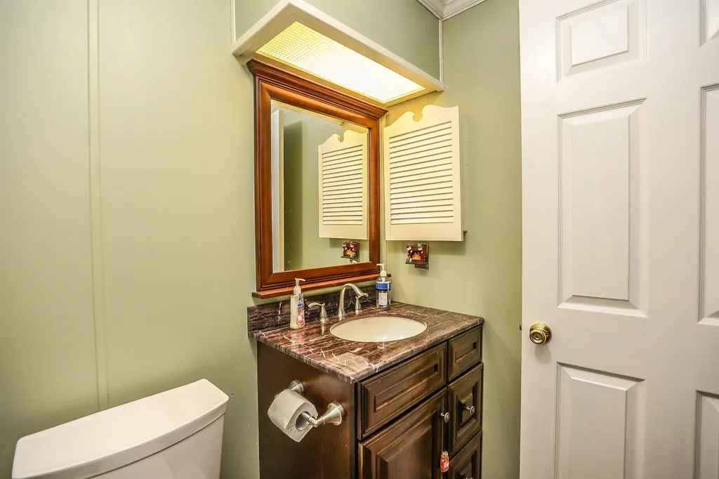 15 My Way Goffstown NH 03045