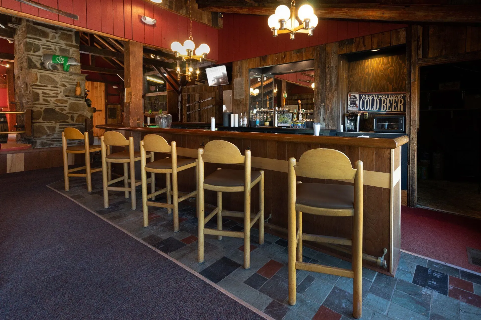 54 East Dover Road Wilmington VT 05363