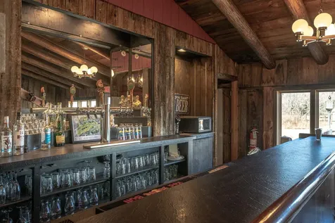 54 East Dover Road Wilmington VT 05363