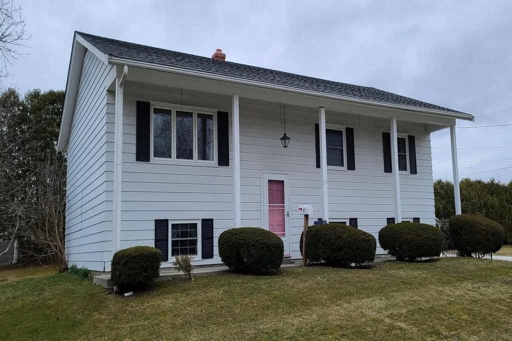 55 Rosemary Avenue Rutland City VT 05701