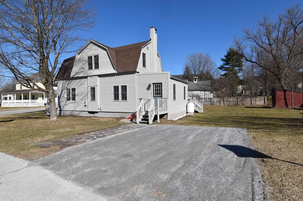 121 Depot Street Wallingford VT 05773