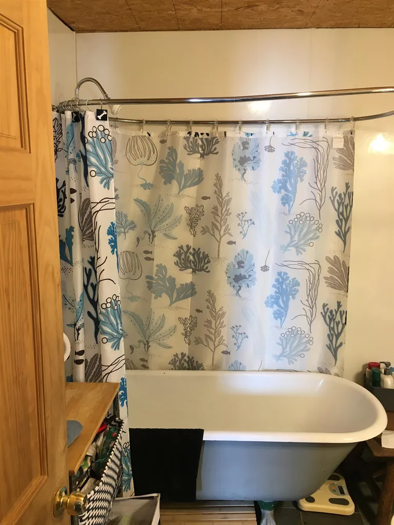138 Us 302 Topsham VT 05068