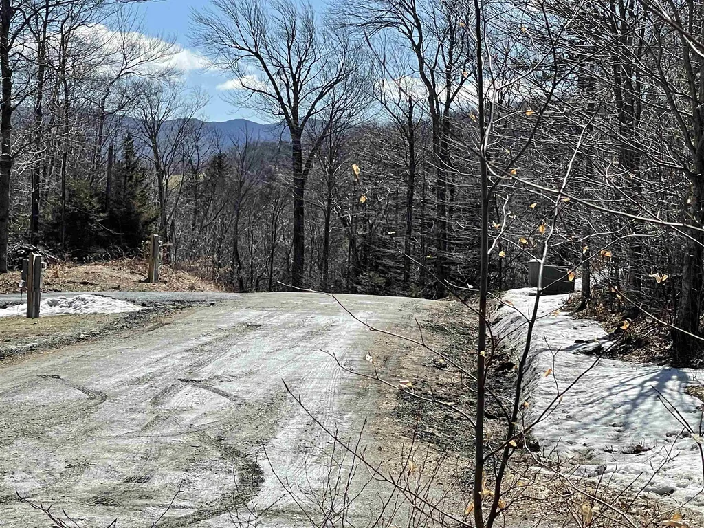 178 Colony Road Warren VT 05674