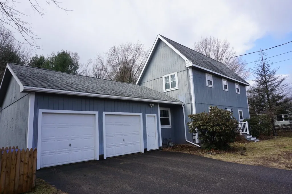 13 Hobbs Road Milton VT 05468