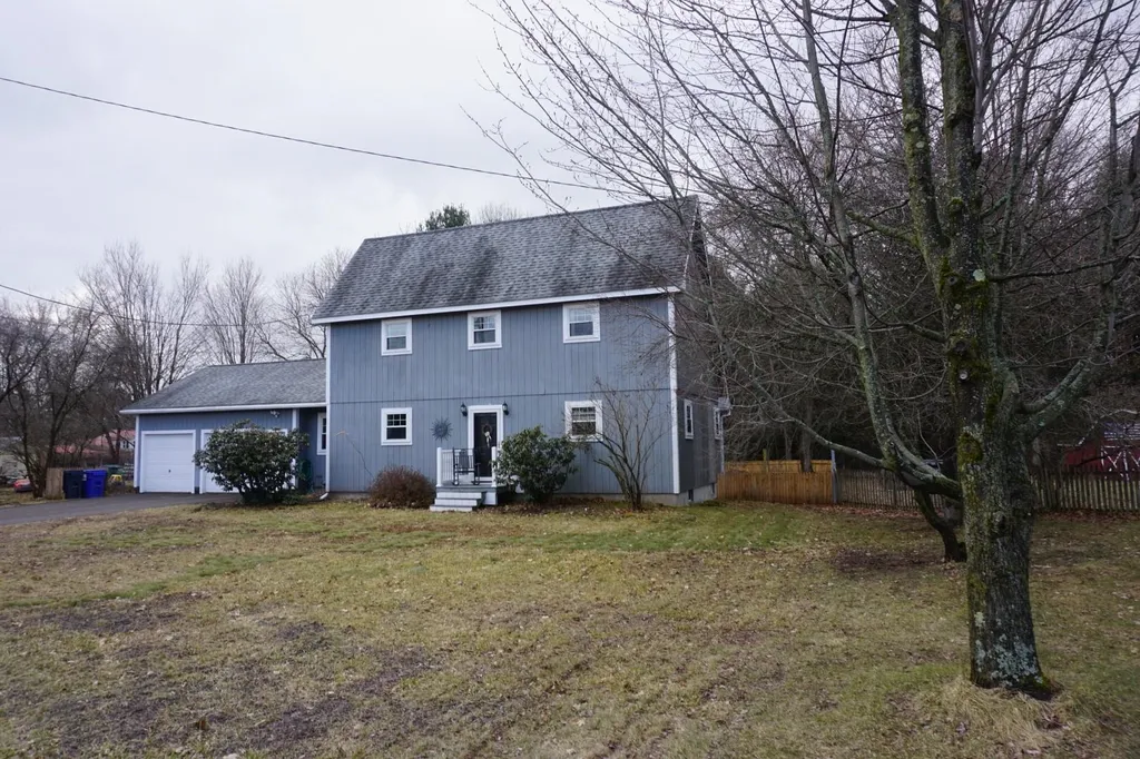 13 Hobbs Road Milton VT 05468
