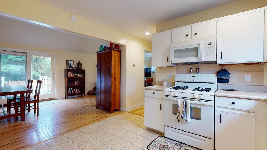 13 Hobbs Road Milton VT 05468