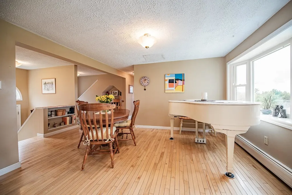 84 David Lewis Road Gilford NH 03249