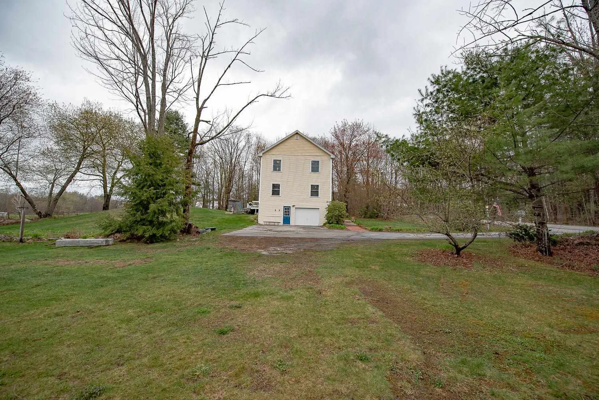 84 David Lewis Road Gilford NH 03249
