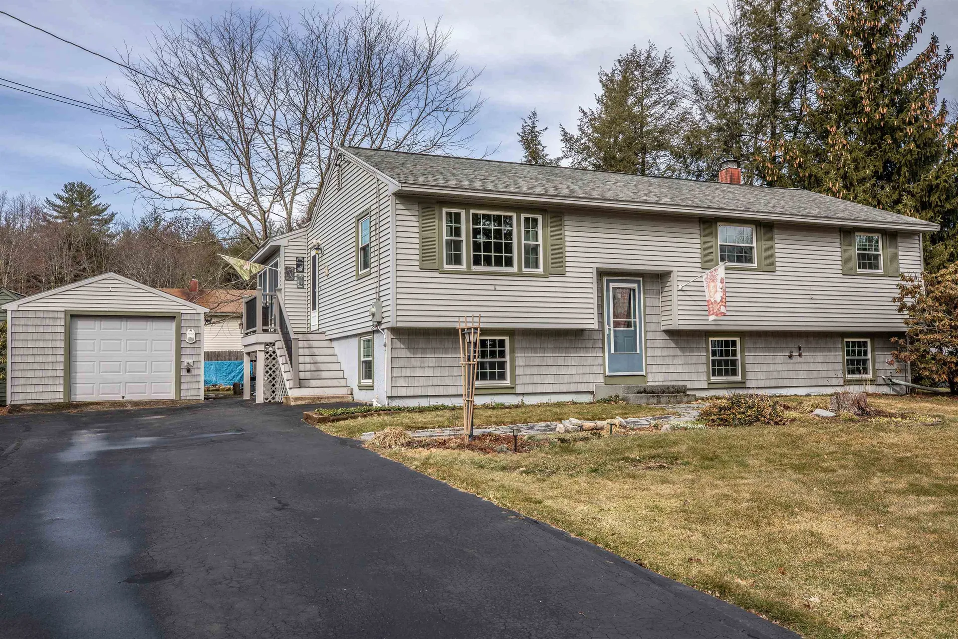 4 Joyce Drive Goffstown NH 03045