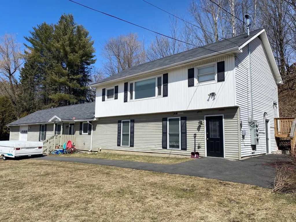 996 East Barre Road Barre Town VT 05641