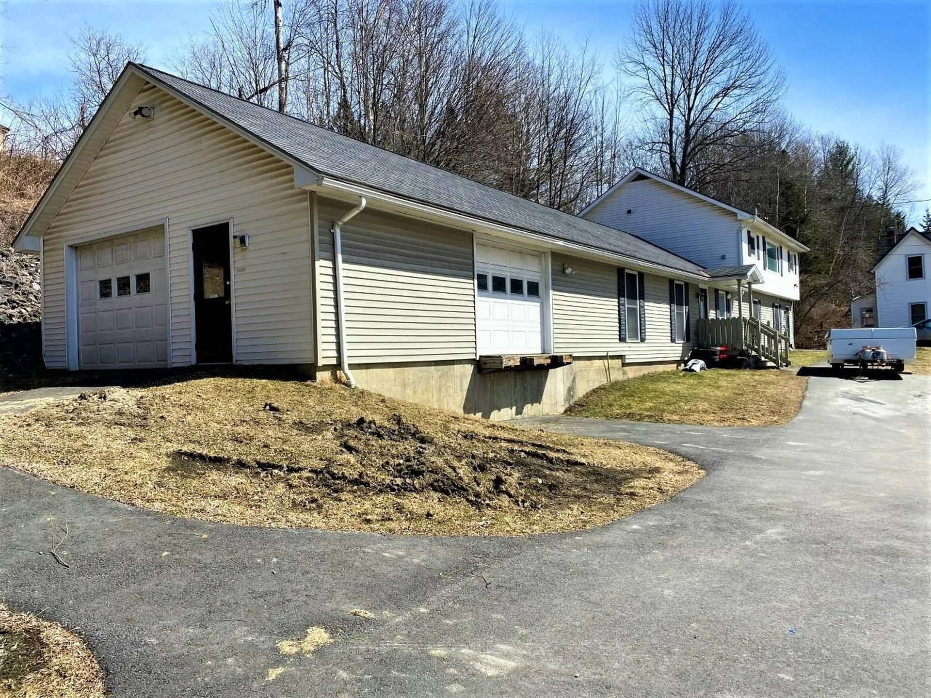 996 East Barre Road Barre Town VT 05641