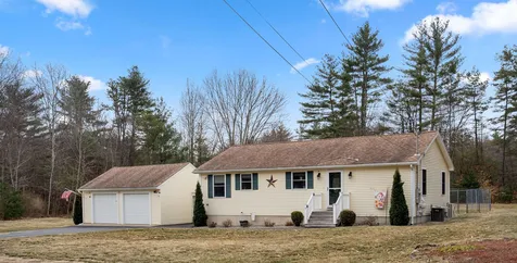7 Shannon Drive Epping NH 03042-3220
