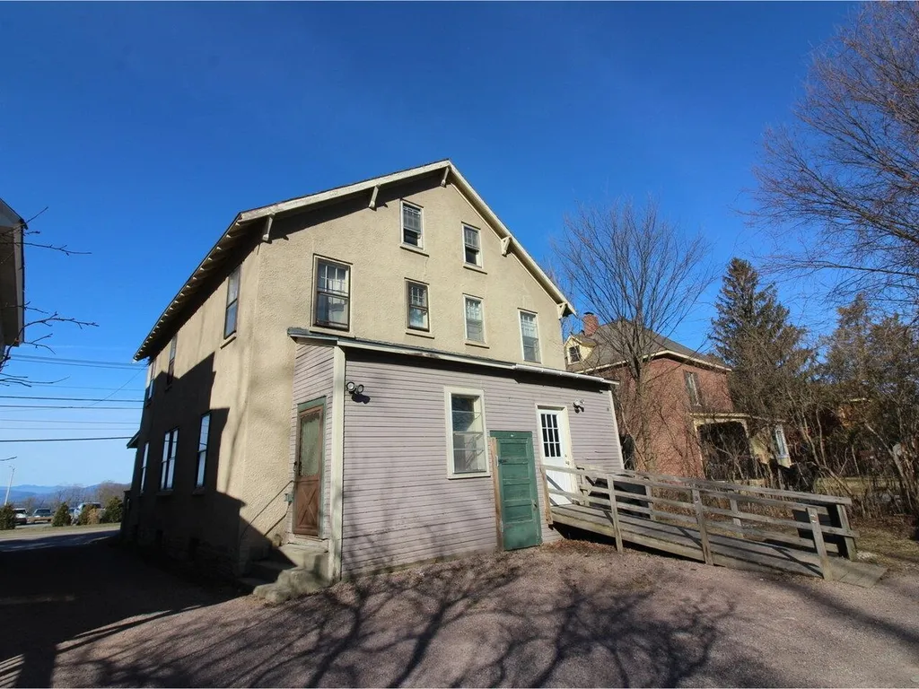 404-406 North Avenue Burlington VT 05401