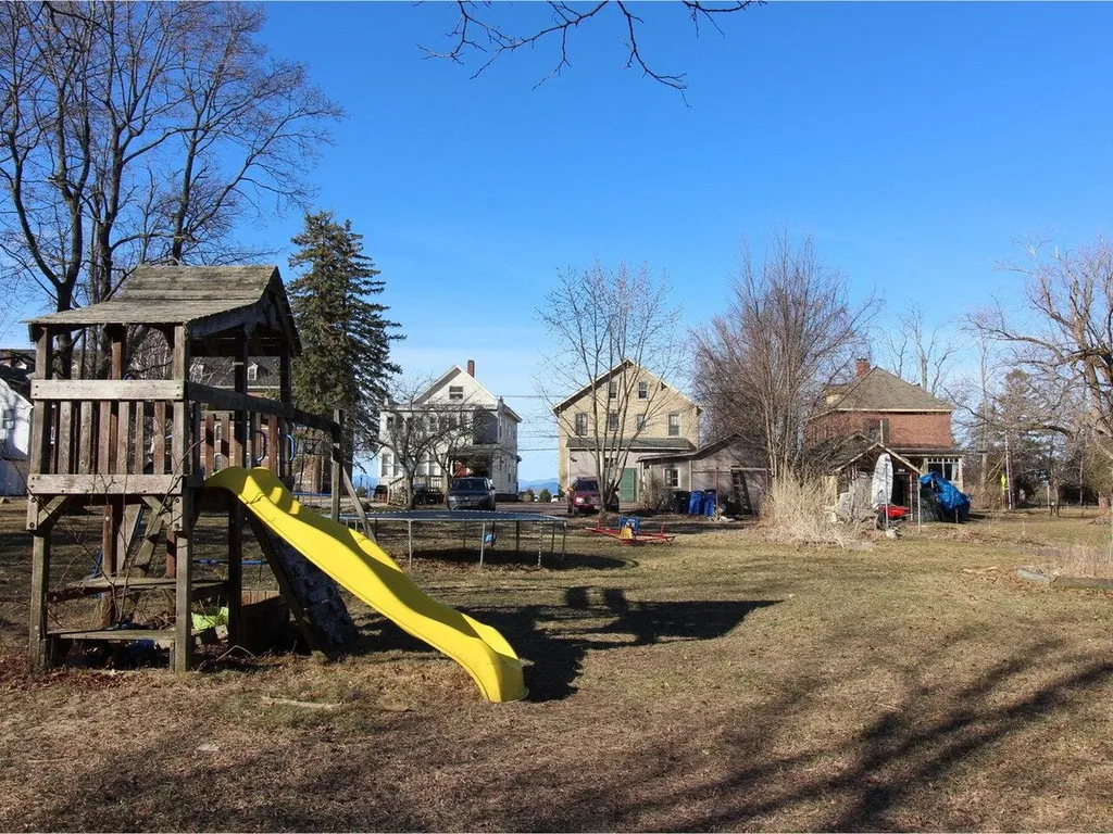 404-406 North Avenue Burlington VT 05401