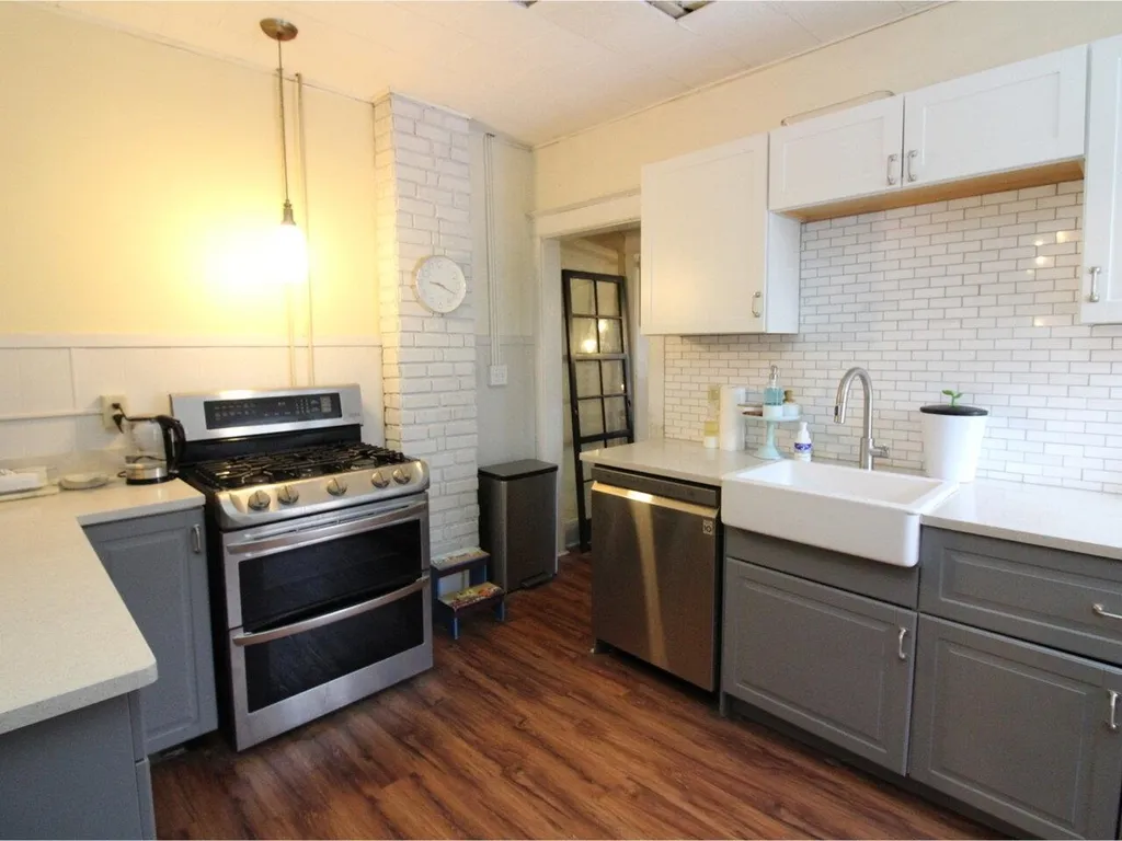 404-406 North Avenue Burlington VT 05401