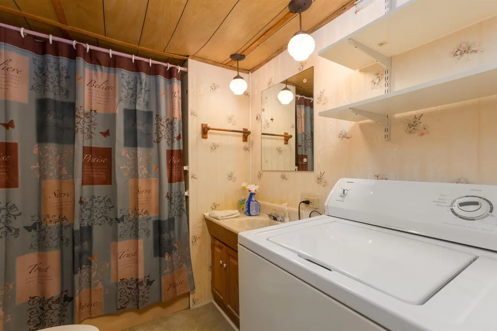430 Middle Road Milton VT 05468