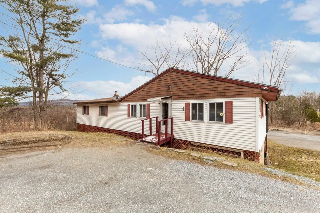 430 Middle Road Milton VT 05468