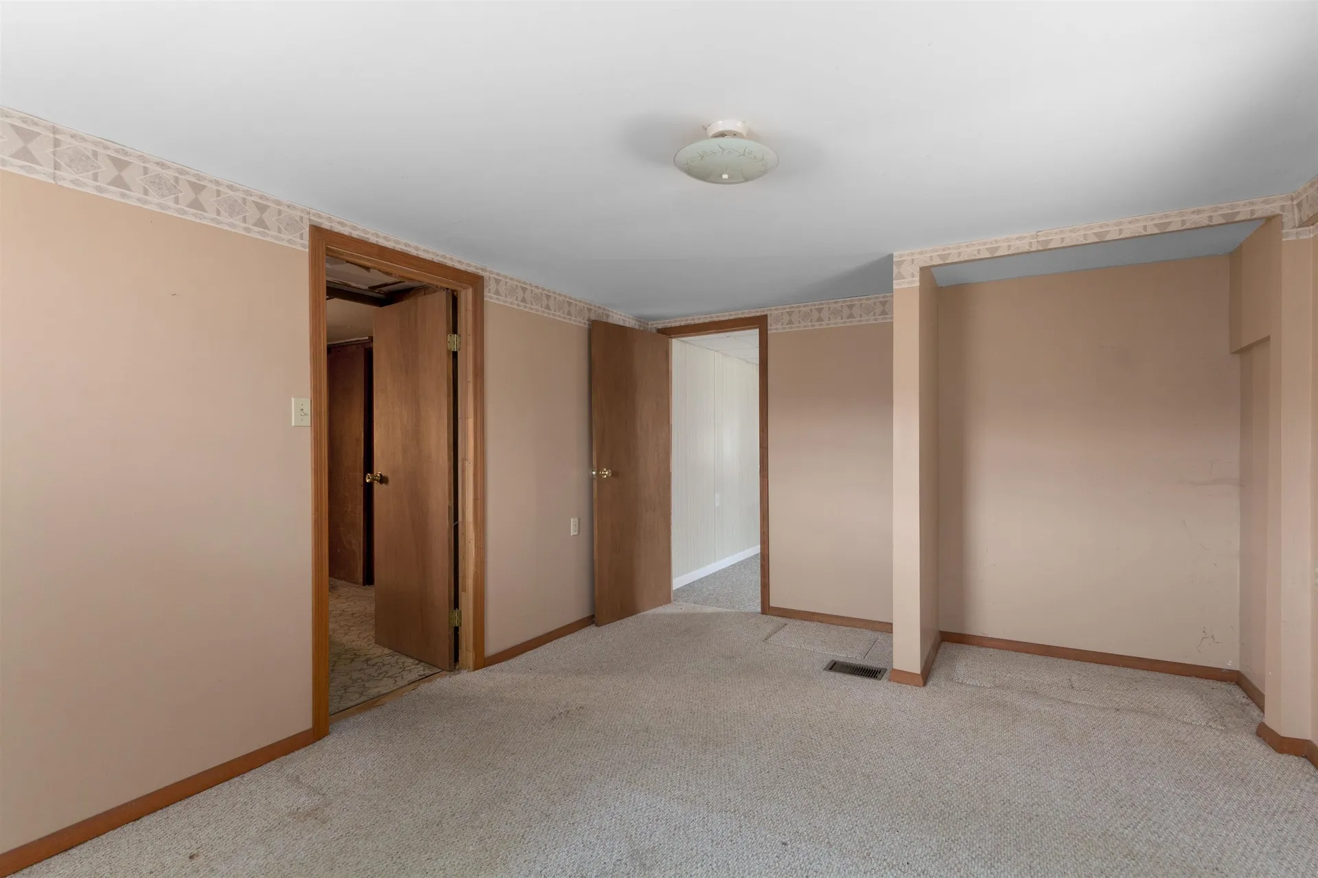 430 Middle Road Milton VT 05468