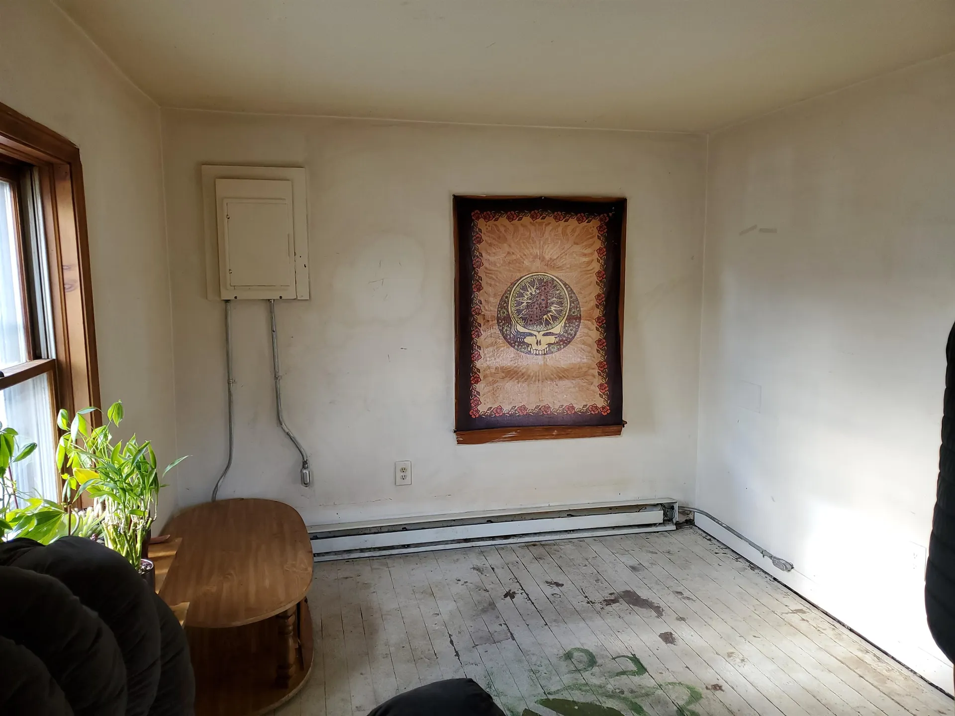 8 Wall Street Claremont NH 03743