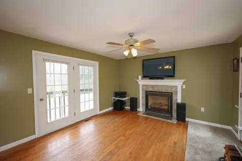 776 Battle Street Webster NH 03303