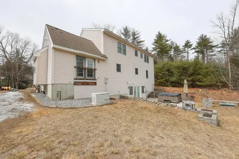 776 Battle Street Webster NH 03303