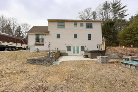 776 Battle Street Webster NH 03303