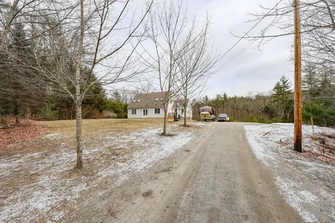 776 Battle Street Webster NH 03303