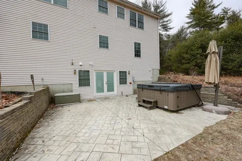 776 Battle Street Webster NH 03303