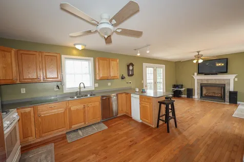 776 Battle Street Webster NH 03303