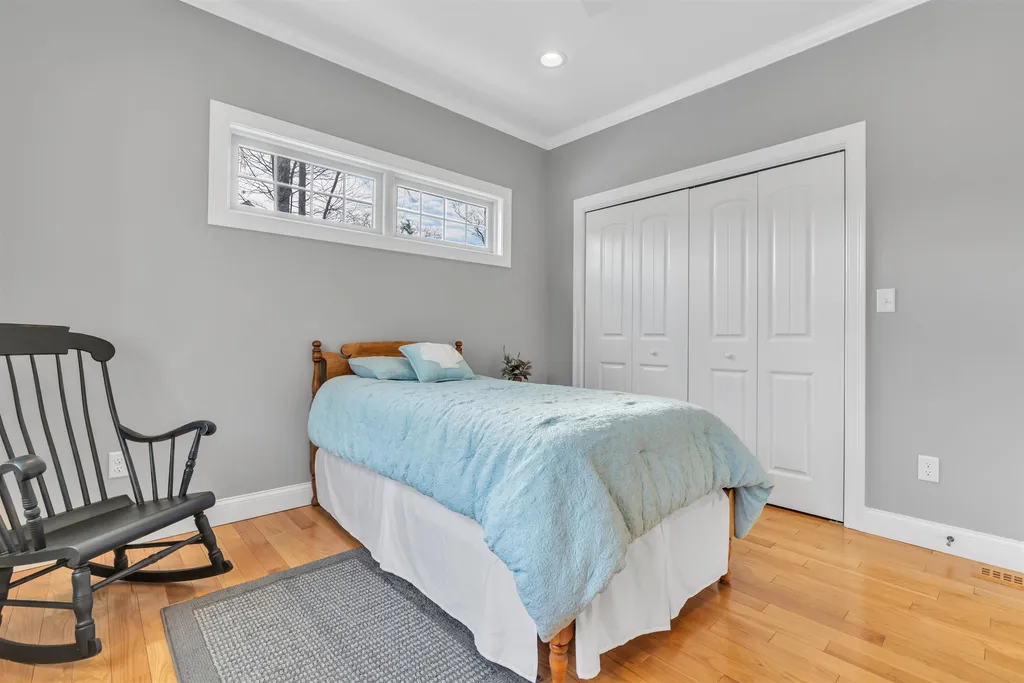 33 Laredo Lane Rochester NH 03868