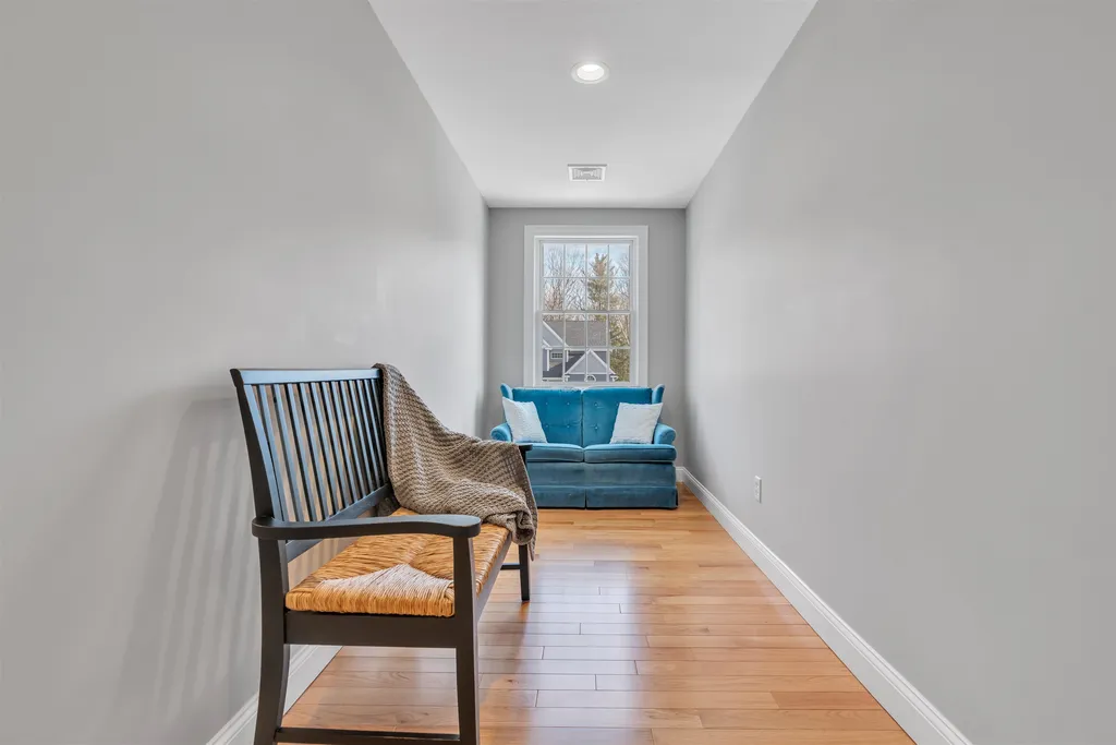33 Laredo Lane Rochester NH 03868