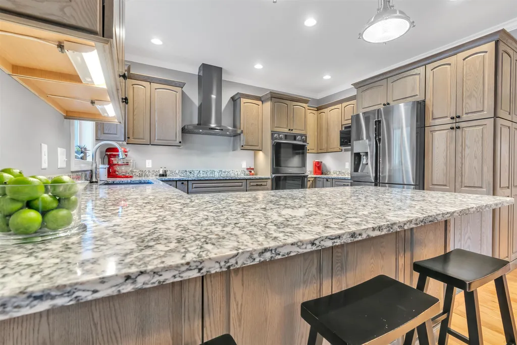 33 Laredo Lane Rochester NH 03868