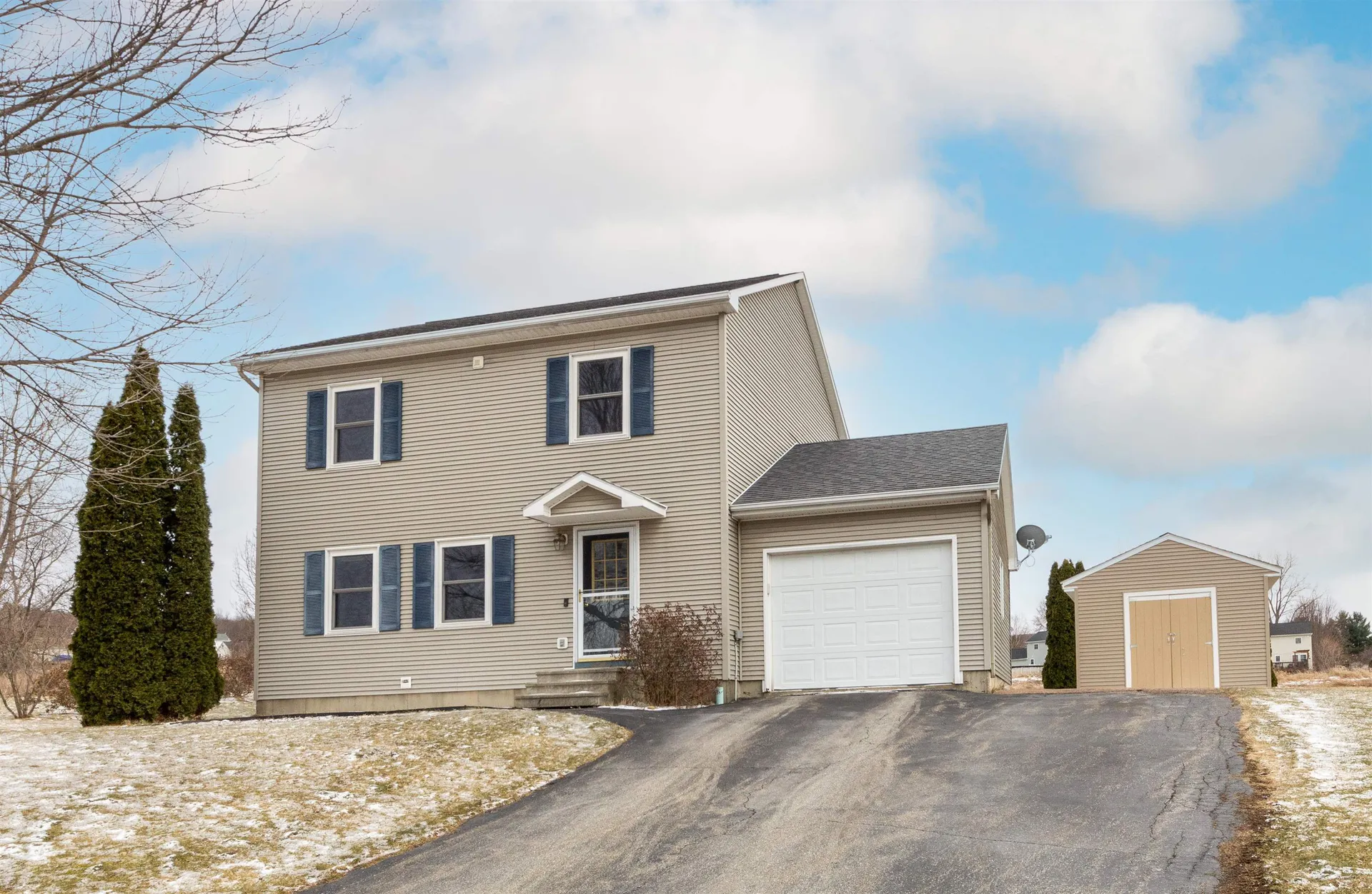 21 Fox Run Milton VT 05468