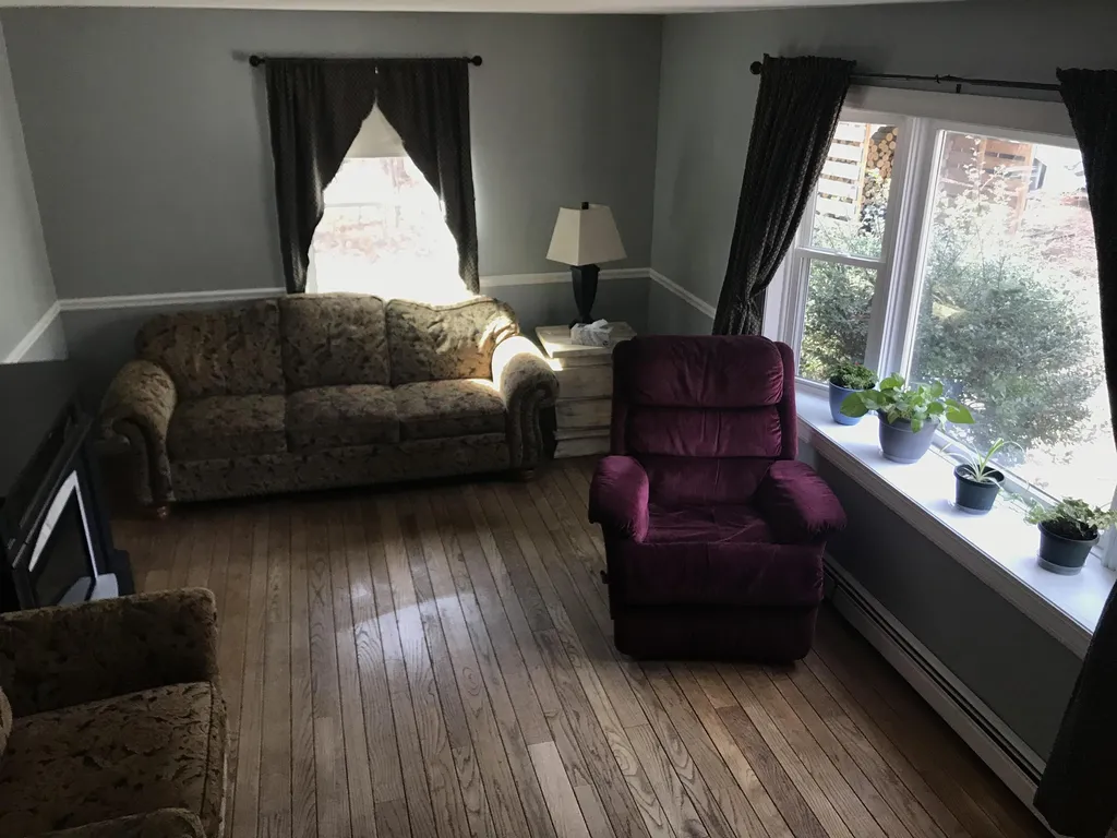 31 Meeting Hill Road Hillsborough NH 03244