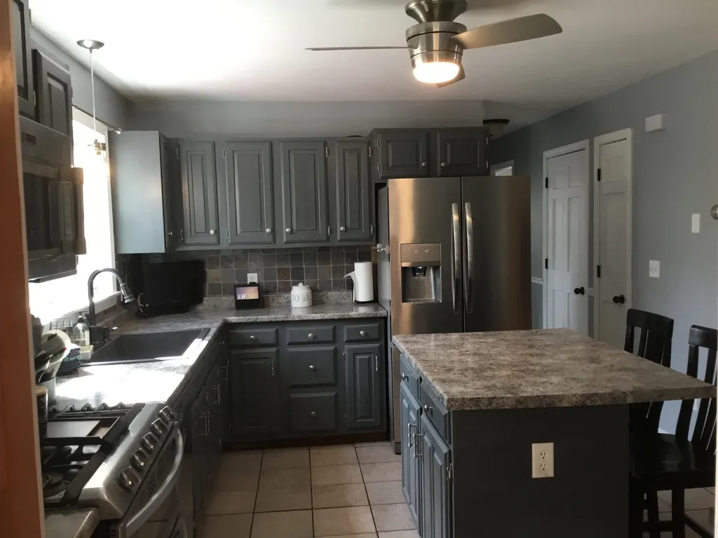 31 Meeting Hill Road Hillsborough NH 03244